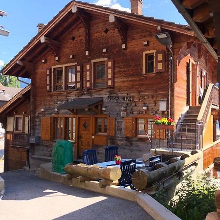 Appartement "Le Ver Luisant" A Saint-Martin, Val D'Herens, Valais Exterior photo