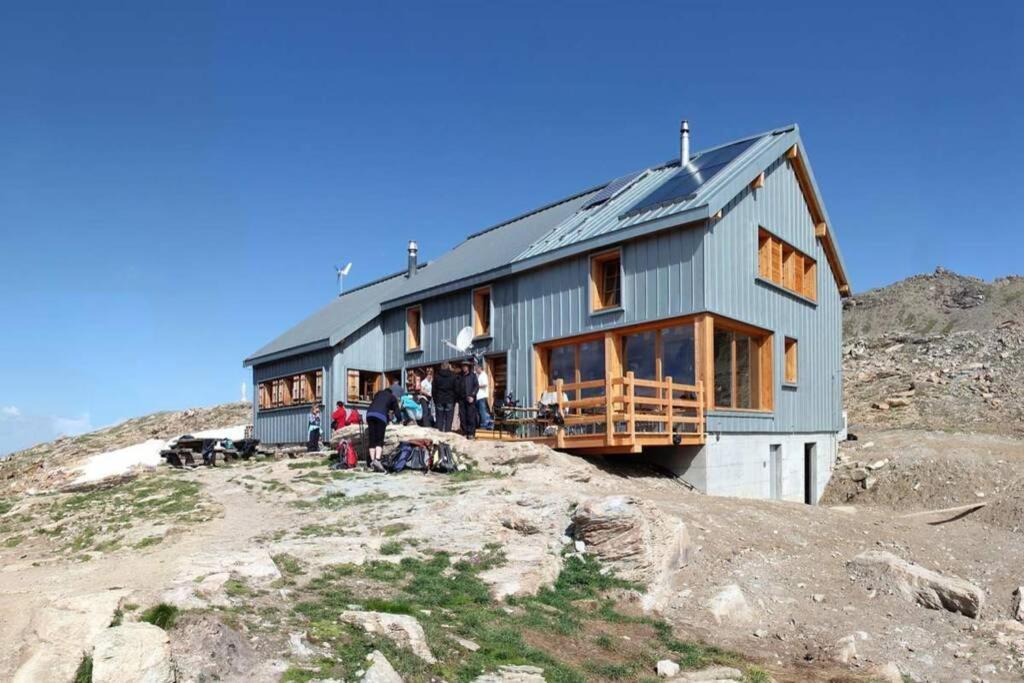 Appartement "Le Ver Luisant" A Saint-Martin, Val D'Herens, Valais Exterior photo