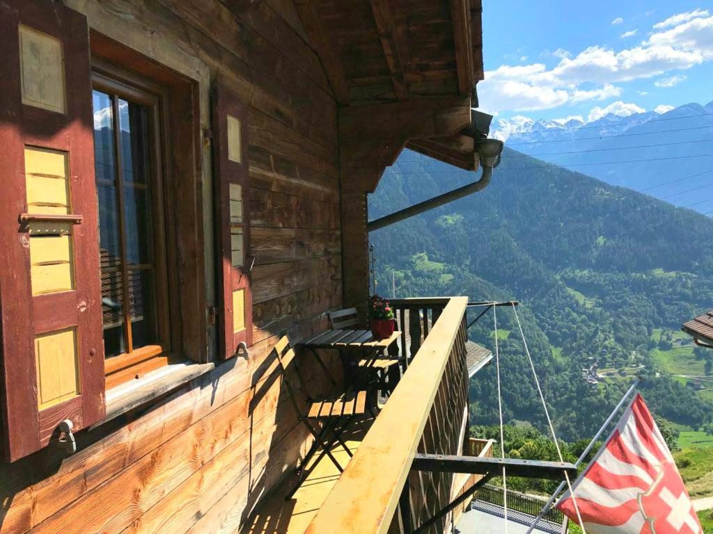 Appartement "Le Ver Luisant" A Saint-Martin, Val D'Herens, Valais Exterior photo